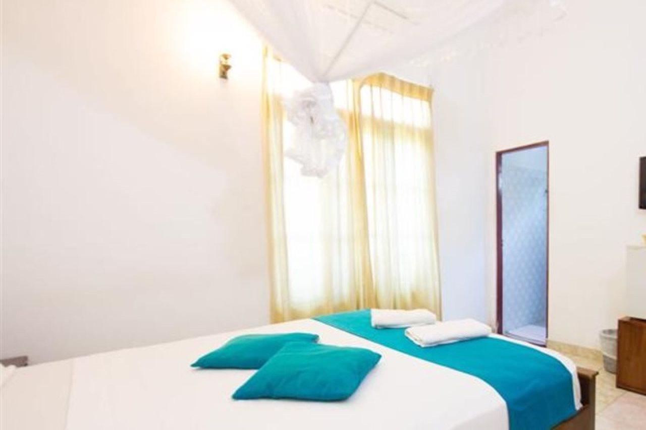 Hotel Empryean Катунаяка Екстер'єр фото