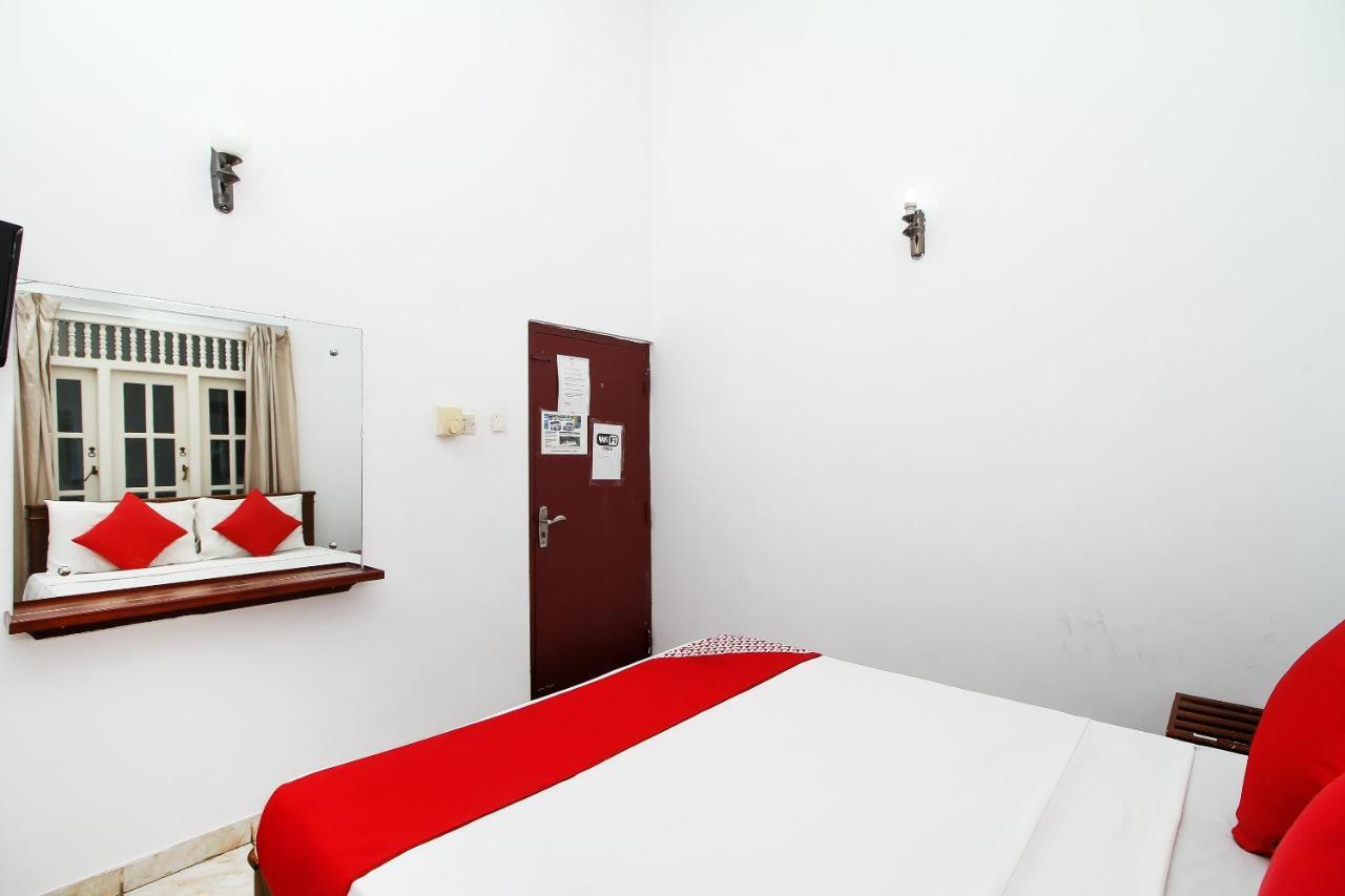 Hotel Empryean Катунаяка Екстер'єр фото
