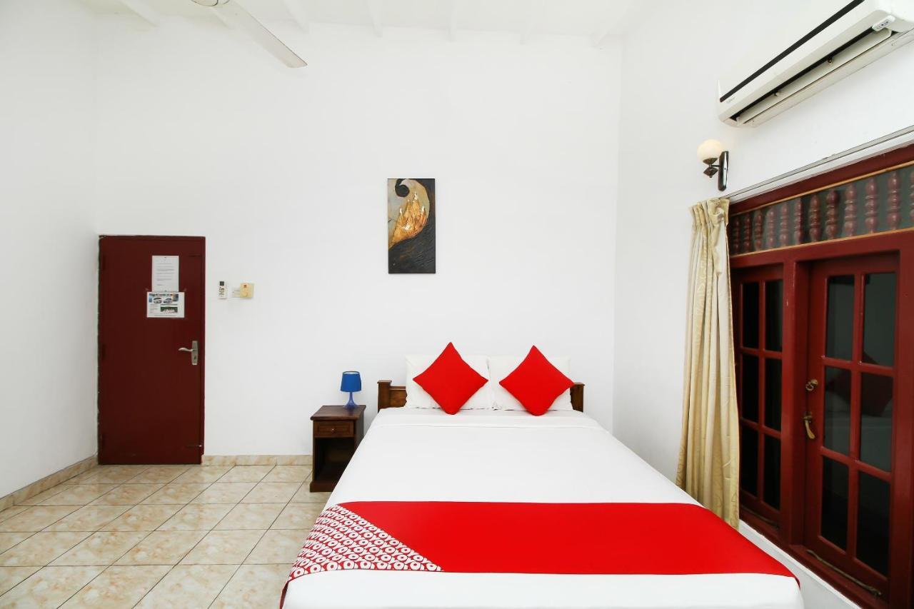 Hotel Empryean Катунаяка Екстер'єр фото