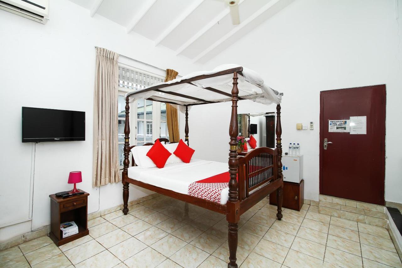 Hotel Empryean Катунаяка Екстер'єр фото