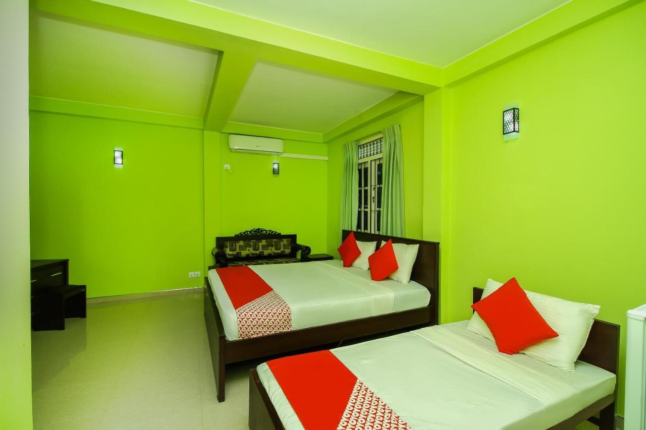 Hotel Empryean Катунаяка Екстер'єр фото